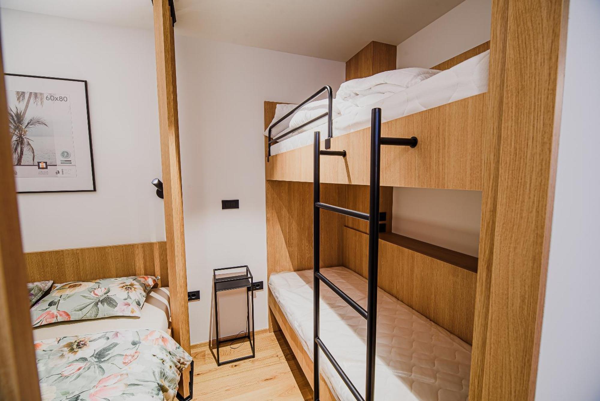 Apartments Slavec With Free Onsite Parking كْرانْيِسكا غورا المظهر الخارجي الصورة