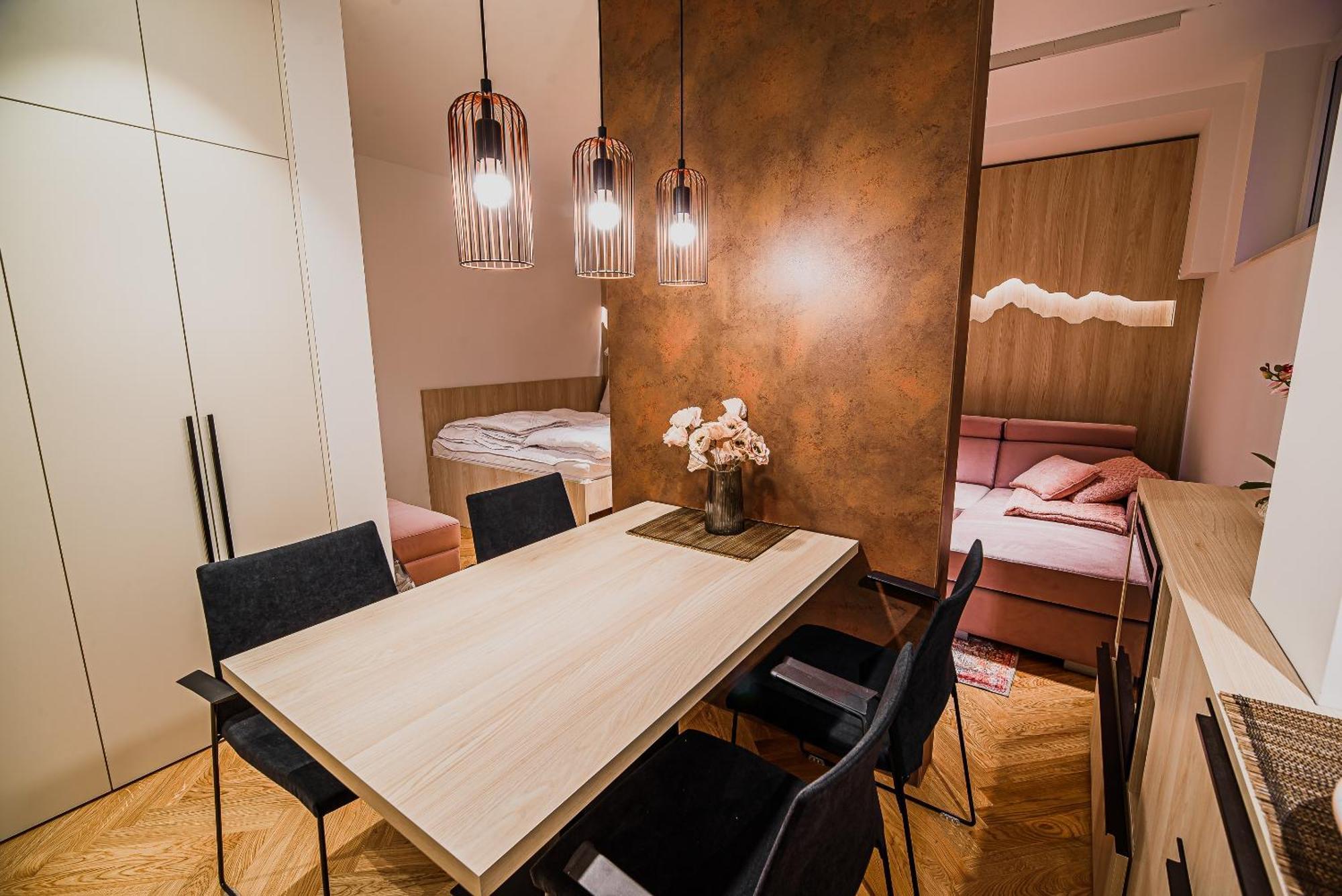 Apartments Slavec With Free Onsite Parking كْرانْيِسكا غورا المظهر الخارجي الصورة