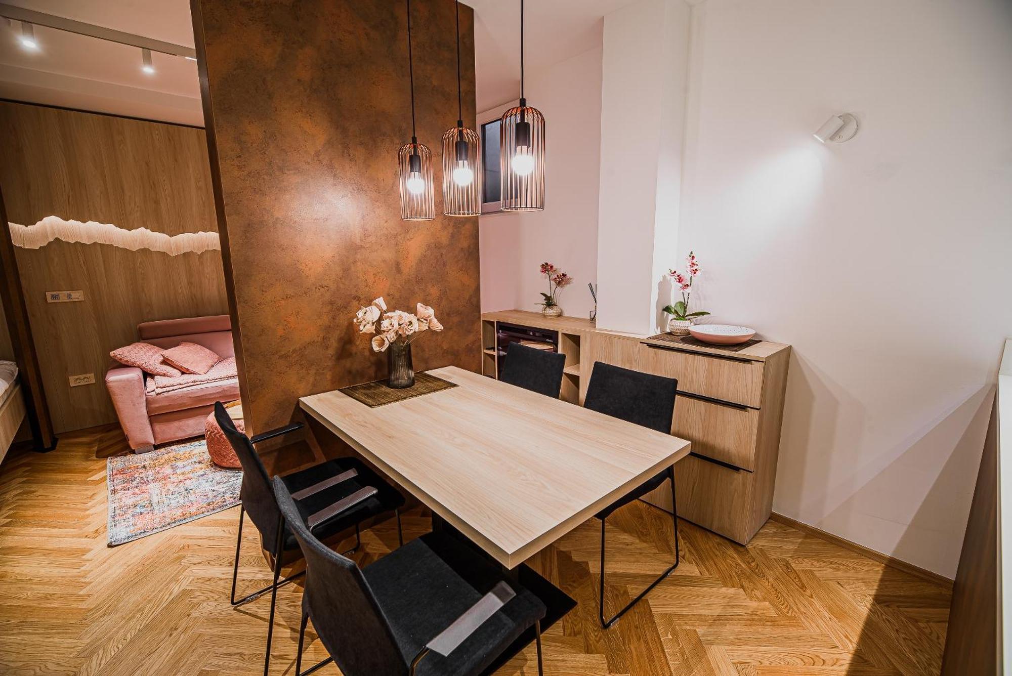 Apartments Slavec With Free Onsite Parking كْرانْيِسكا غورا الغرفة الصورة